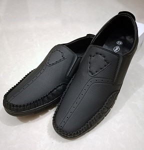 New Premium Men's Shoe Stylish Casual & Fashion Shoes For Party Or Official Use Elegant Black & Chocolate
